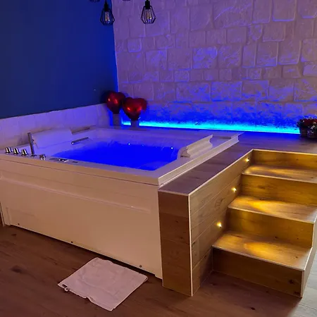 Cassandra Отель типа 