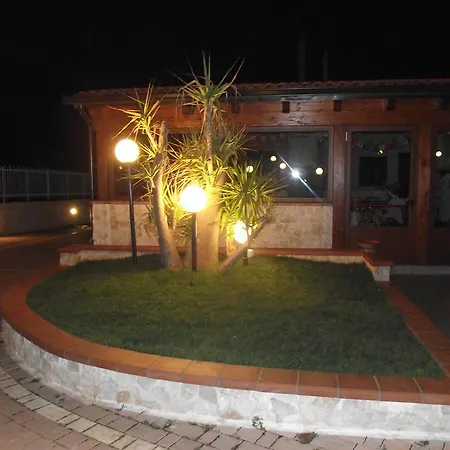 B&B Cassandra 카스텔라나그로테